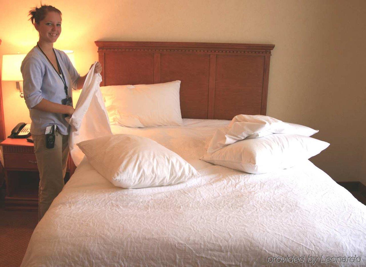 Hampton Inn Belle Vernon Rum bild