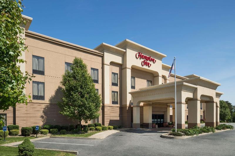 Hampton Inn Belle Vernon Exteriör bild