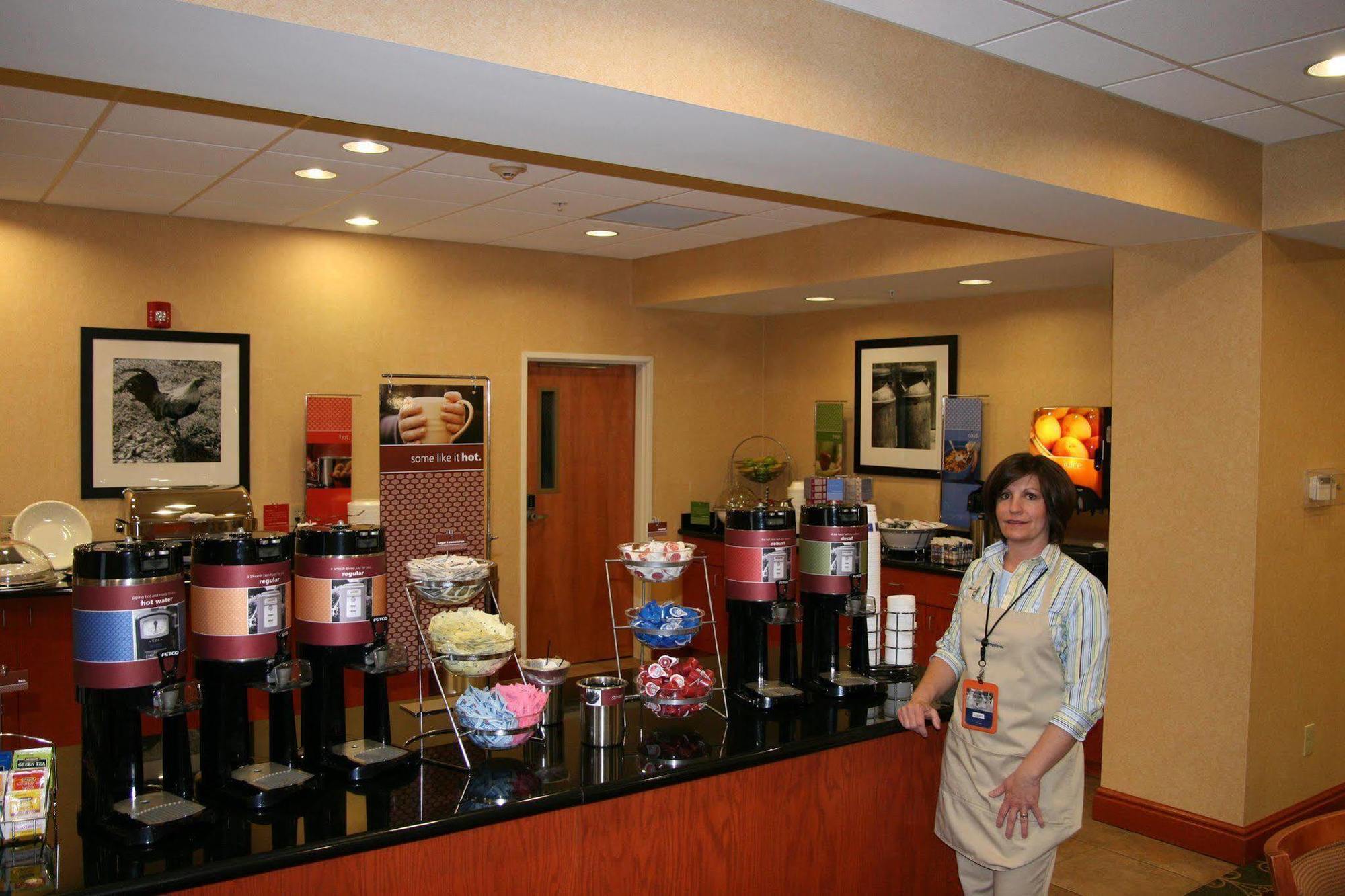 Hampton Inn Belle Vernon Restaurang bild