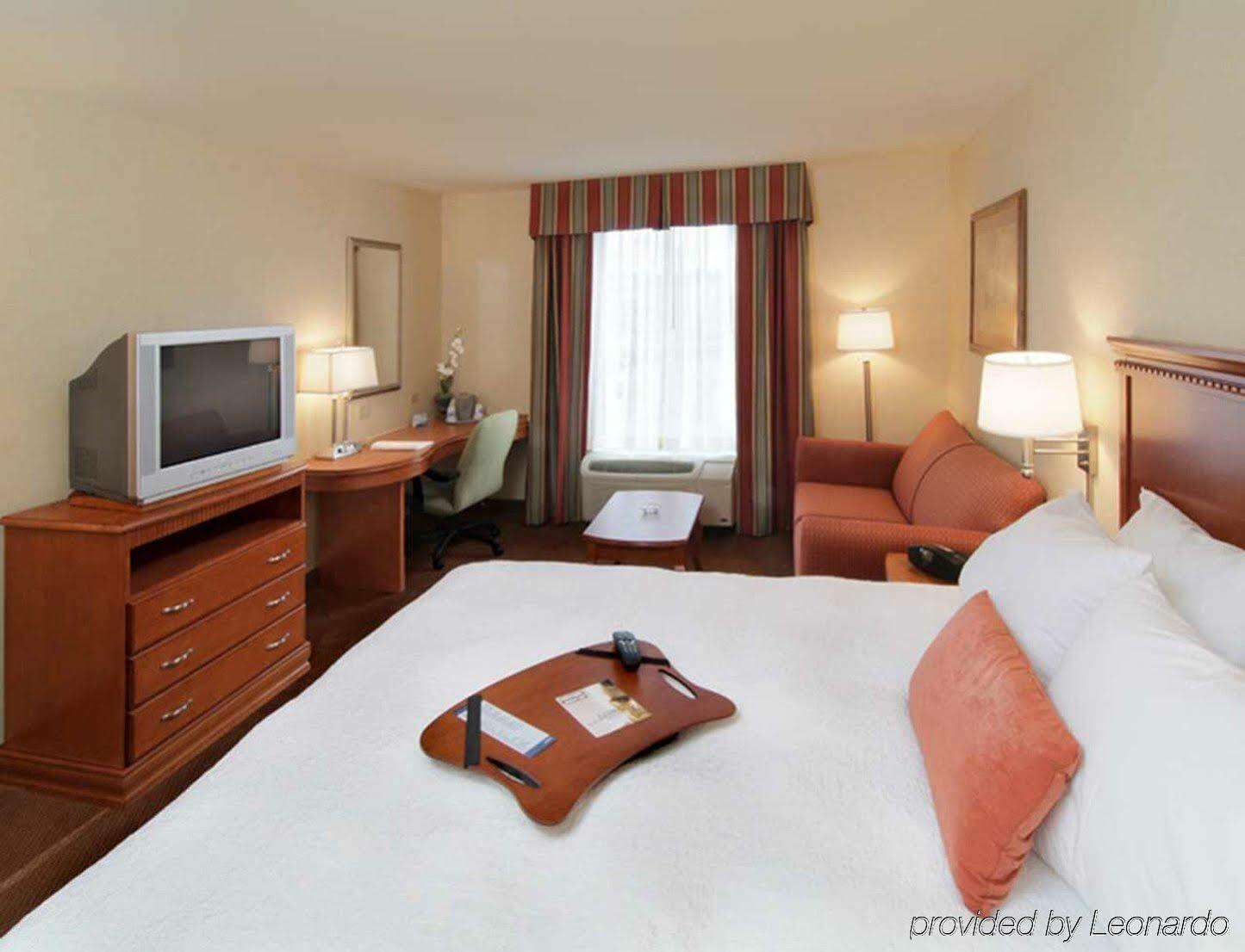 Hampton Inn Belle Vernon Exteriör bild